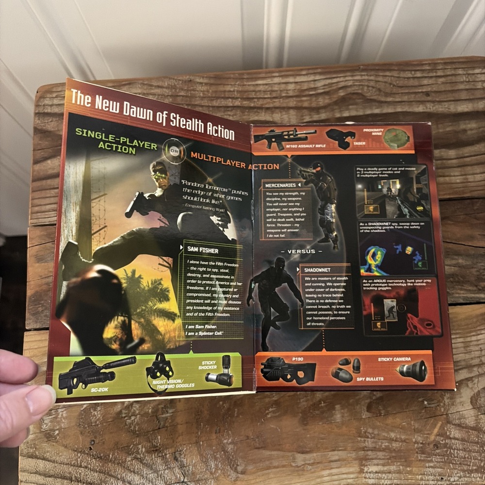 Tom Clancy's Splinter Cell: Pandora Tomorrow - PC 3 Disc Set - Picture 7 of 7